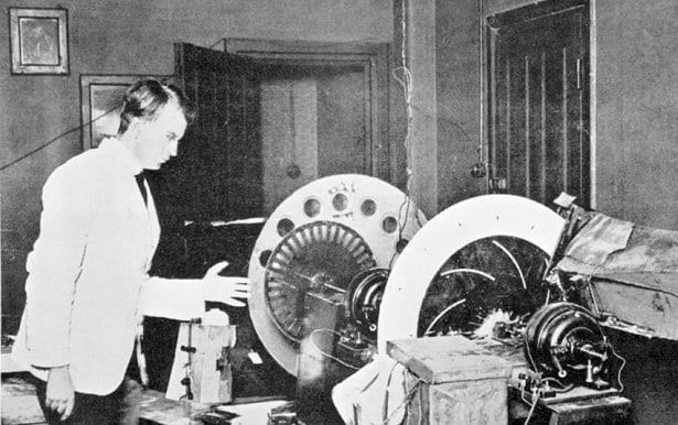 John Logie Baird inventor de la televisión mecánica